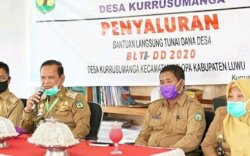 Salurkan BLT Tahap III, Bupati Luwu Doakan Kesembuhan Sekdis Damkar