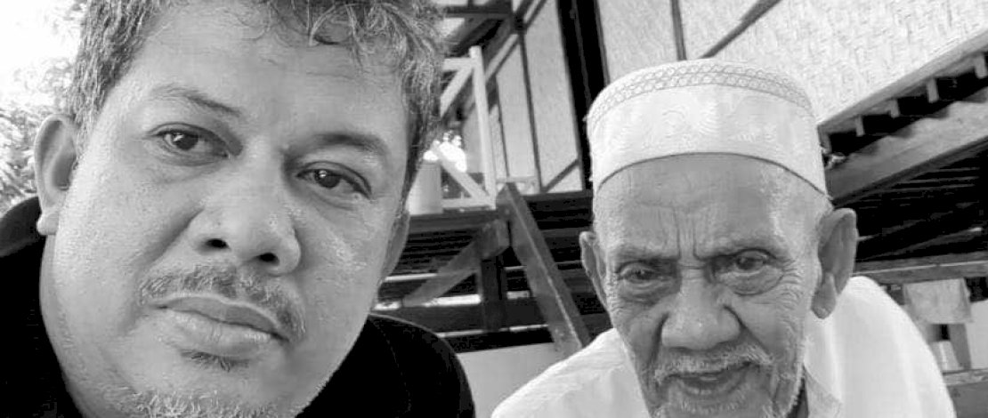 Selfie terakhir Fahri Hamzah dengan sang ayah. IST 