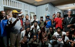 Warga Sumuri Inginkan Piet-Matret Pimpin Lagi, Ini Bentuk Dukungannya