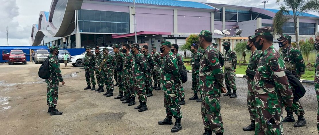 Kodam  XVIII/Kasuari Terjunkan 375 Personel Satuan BKO ke Papua Barat