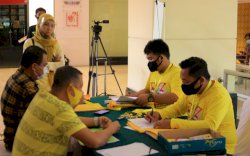 Ketatnya Pemeriksaan Masuk Ruangan Arena Musda Golkar Sulsel