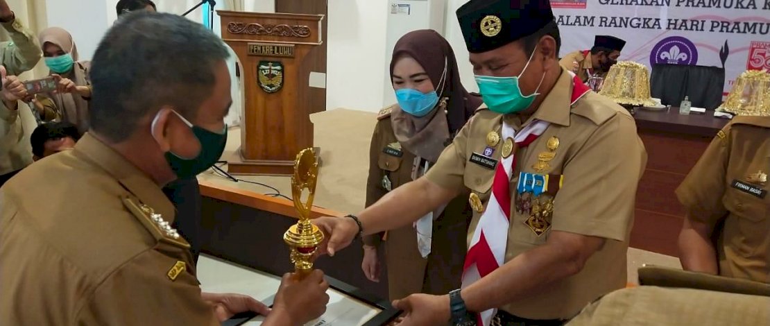 Kecamatan Bua dan Kelurahan Senga Raih Juara Pertama Lomba Penyelenggaraan Pemerintahan