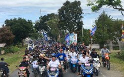 Masyarakat Tumpah Ruah Saksikan Pengukuhan Tim Pemenangan Kecamatan Burau Ibas-Rio