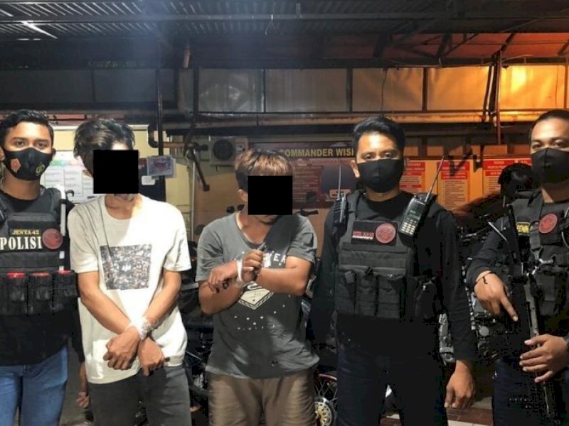 Dua Pemuda di Makassar Ditangkap Usai Kedapatan Bawa Sabu