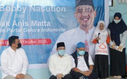Surat Cinta dari Santri untuk Bobby Nasution