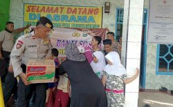 Program Bansos, Satuan Sabhara Polres Gowa Berikan Bantuan ke Panti Asuhan