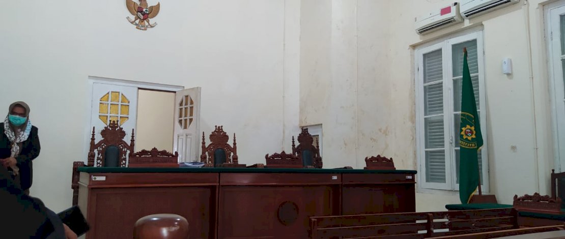 Suasana ruang sidang Pengadilan Tipikor Makassar.