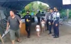 Tak Sanggup Beli Susu, Pria Ini Serahkan Dua Anaknya ke Petugas