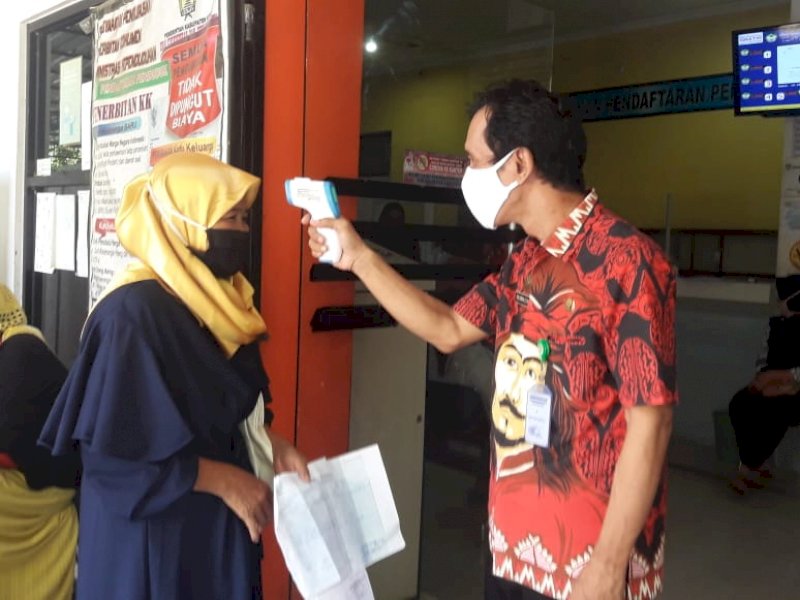 Kasus Covid Meningkat, Pemerintah Kembali Terapkan Prokes 