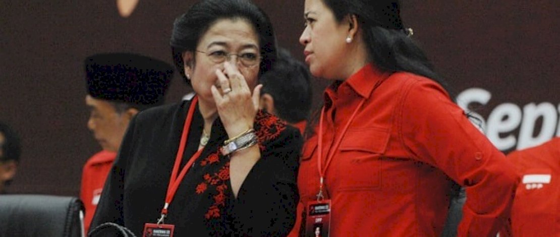 Megawati Soekarnoputri dan putrinya Puan Maharani dalam sebuah acara PDIP. (Sumber: Medcom) Megawati Soekarnoputri dan putrinya Puan Maharani dalam sebuah acara PDIP. (Sumber: Medcom)