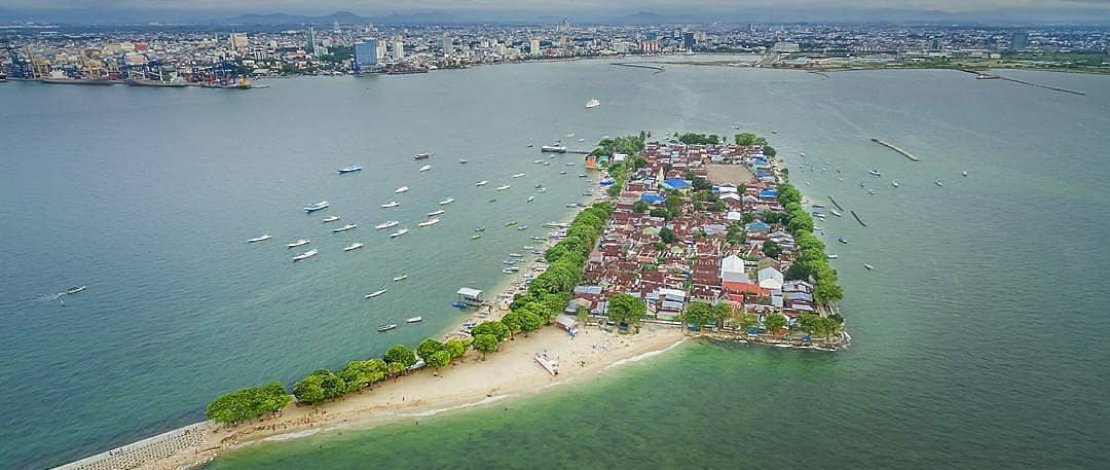 Kabel Bawah Laut Akan Aliri Listrik 24 Jam di Pulau Lae-lae