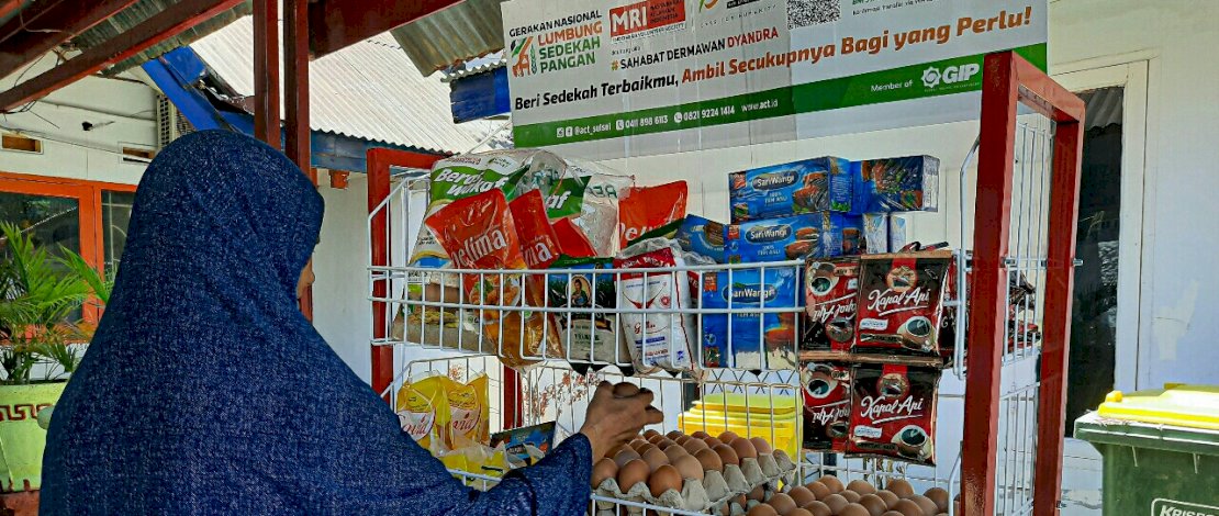 Rak sembako ACT Sulsel.