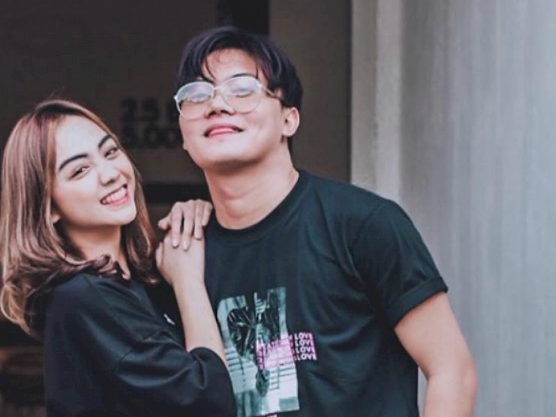 Rizky Febian Akui Sudah Putus dari Selebgram Azalia