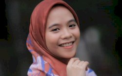 Motivasi Kuat dari Orang Tua, Putri Bupati Takalar Jadi Wisudawan Terbaik Se-Unhas