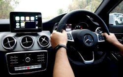 6 Trik Nyetir Mobil Agar Tak Gampang Lelah