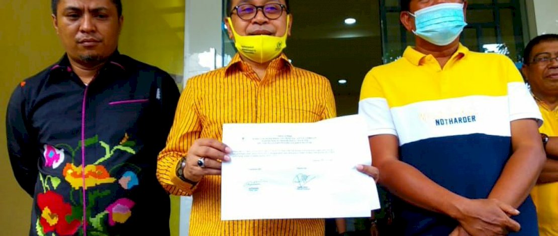 Supriansa didampingi Andi Kaswadi Razak (kanan)