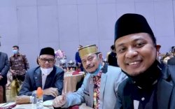 Duduk Semeja, Wagub Sulsel Swafoto Bareng Gubernur dan Mentan di Akad Nikah Putra Agus Arifin Nu'mang