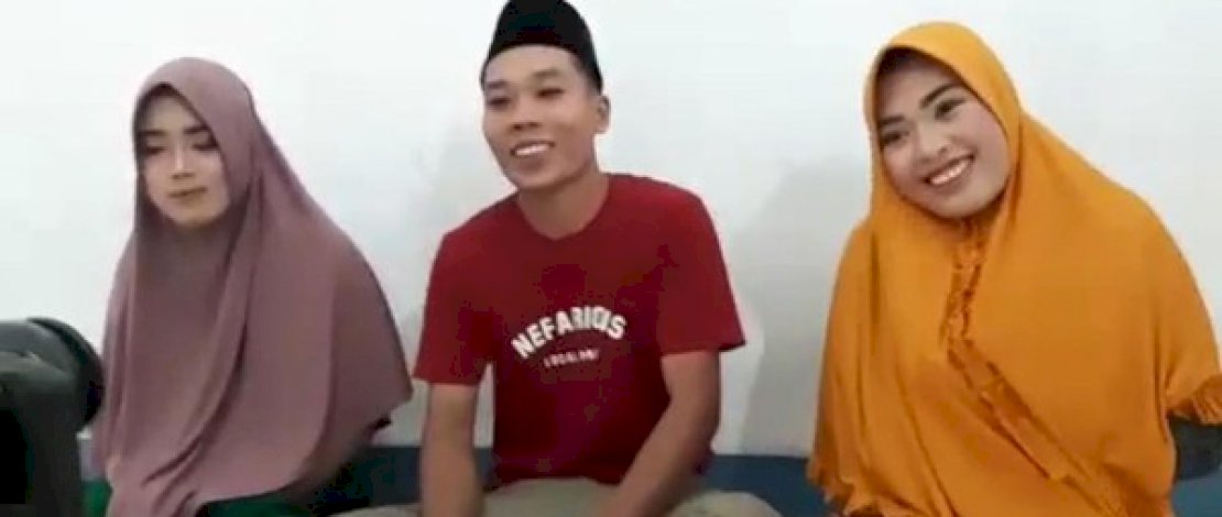 Syaiful Bahri bersama dua istrinya. FOTO/IST