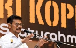 Breaking News : Rangkap Jabatan, SYL Ditunjuk Gantikan Sementara Edy Prabowo