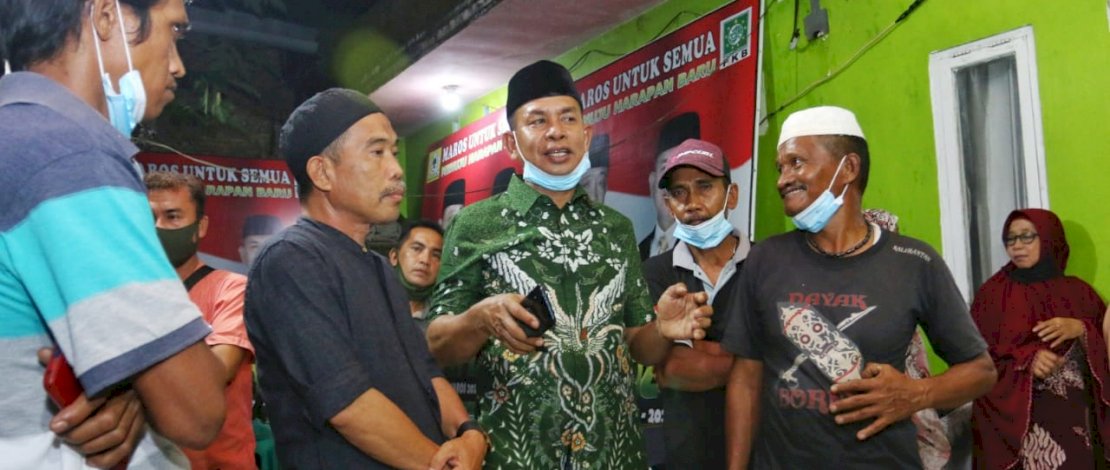 Havid S Fasha berdialog dengan Warga Desa Lekopancing.