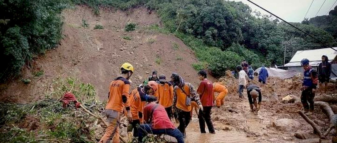 Proses pencarian korban tanah longsor di Jeneponto. IST