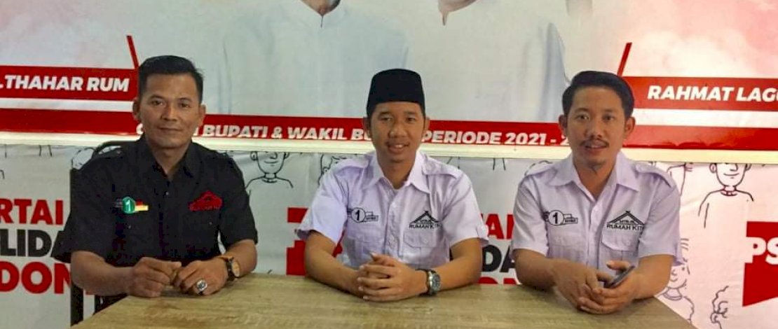 Tim Thahar Rum-Rahmat Laguni, menjabarkan 15 program prioritas pasangan itu jika terpilih pada pilkada Lutra 9 Desember mendatang. 