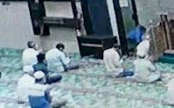 Pengakuan Imam Masjid yang Diserang Pakai Pisau Usai Salat