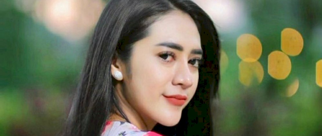 Vernita Syabilla. IST