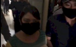 Ngaku Diperintah Pimpinan PBB, Wanita Ini Bakar Bendera Merah Putih