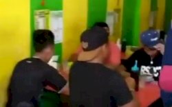 Tutup Pintu Warung Coto Rapat-rapat, Setelah Dibuka Ternyata Ramai  