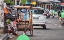 DPRD Makassar Tunggu Gebrakan Prof Yusran Atasi Gepeng