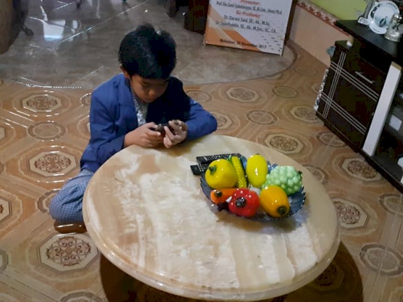 Siswa SMP Ujian Semester dari Rumah, Orang Tua Jadi Pengawas