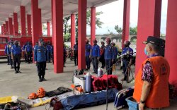 Pj Walikota Yusran Jusuf Lepas Tim Rescue Damkar Makassar Bantu Korban Banjir Bantaeng