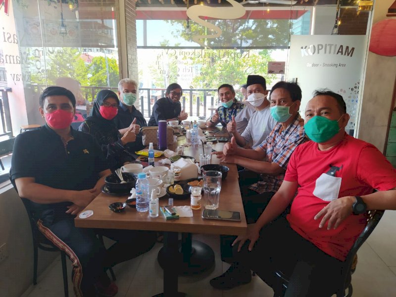 Ngopi Bareng Petinggi Partai, Ical-Fadly Kunci PDIP ?