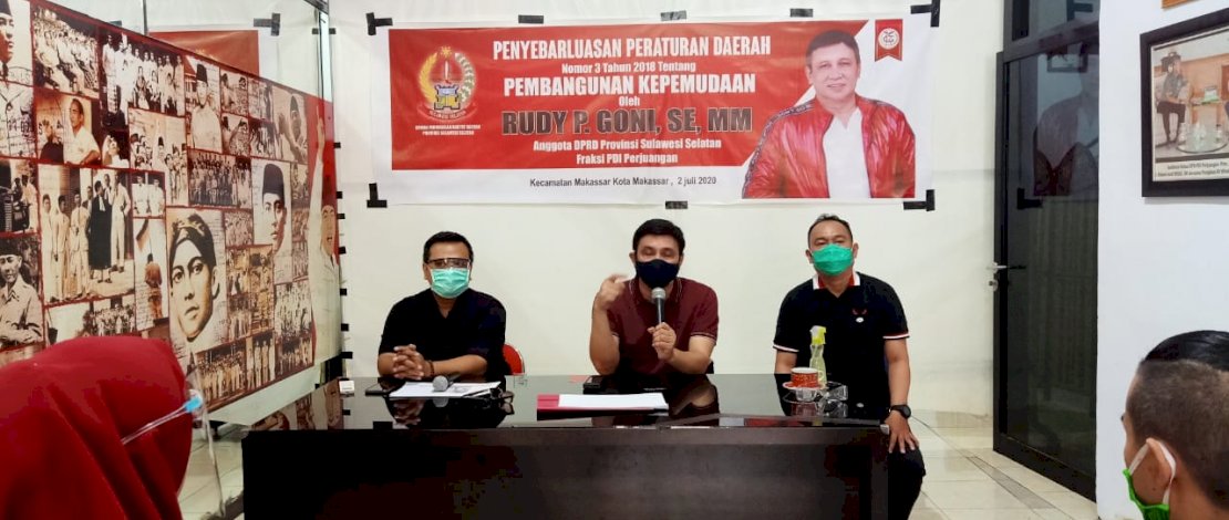 Didepan Pemuda, Rudy P. Goni Sosialisasi Perda dan Pencegahan Covid-19 Didepan Pemuda, Rudy P. Goni Sosialisasi Perda dan Pencegahan Covid-19
