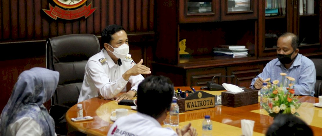 Pj Wali Kota Makassar, Prof Rudy Djamaluddin saat menerima rombongan dari PHRI Sulsel.