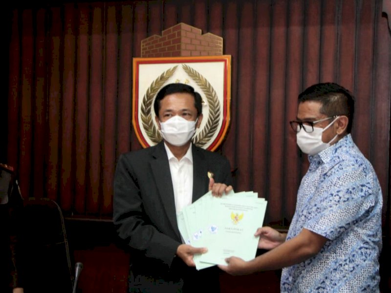 GMTD Resmi Serahkan Aset Lahan ke Pemkot Makassar Senilai Rp2,7 Triliun