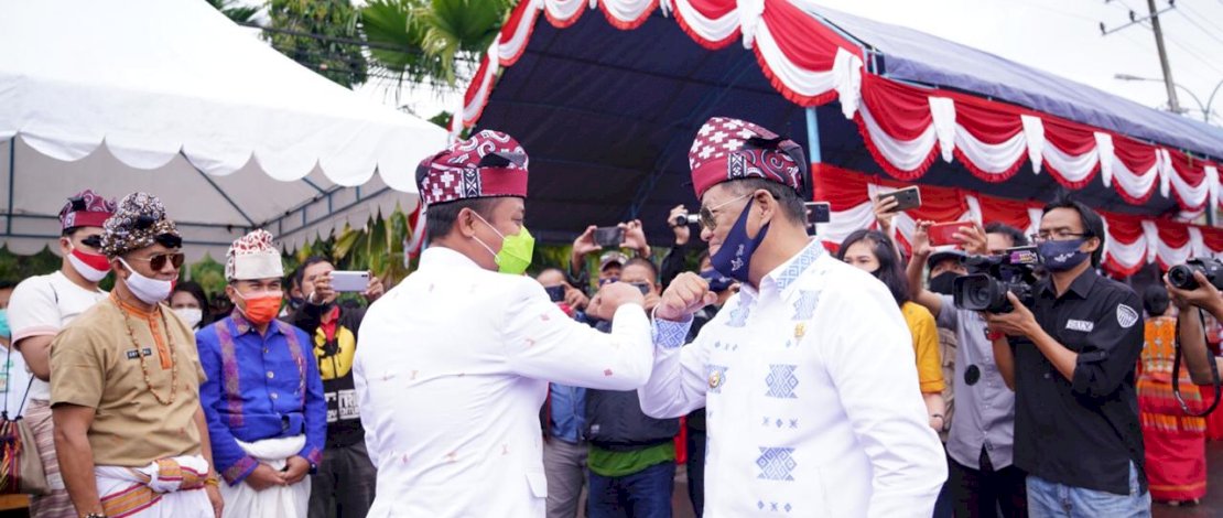 Wagub Sulsel, Andi Sudirman Sulaiman saat menghadiri peringatan HUT Kabupaten Tana Toraja.