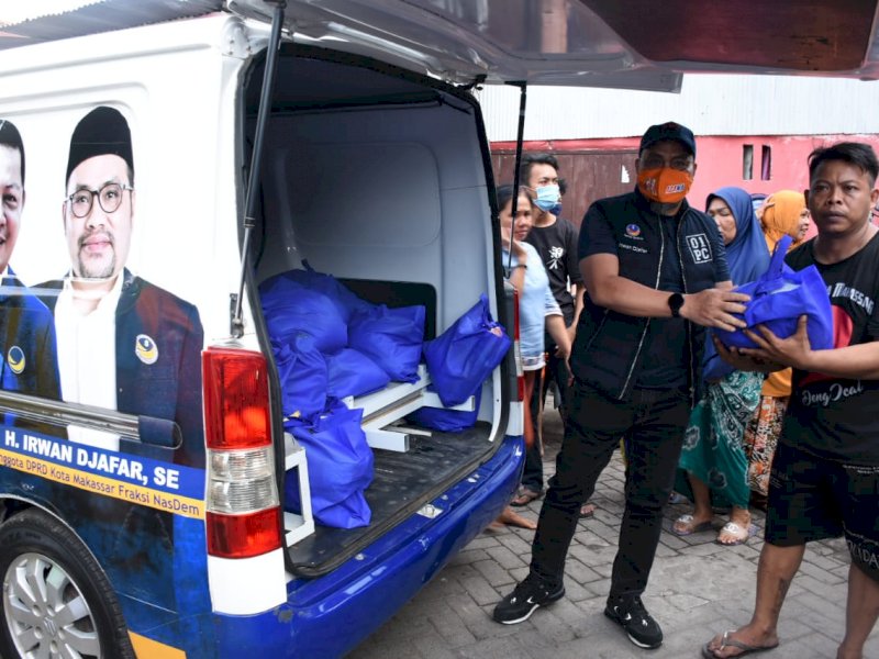 Gerak Cepat, Parpol Pengusung Danny-Fatma Salurkan Bantuan ke Korban Kebakaran