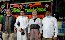 Hadiri Takziah Mertua Iwan Aras, Anir: Almarhum Panutan Bagi Keluarga