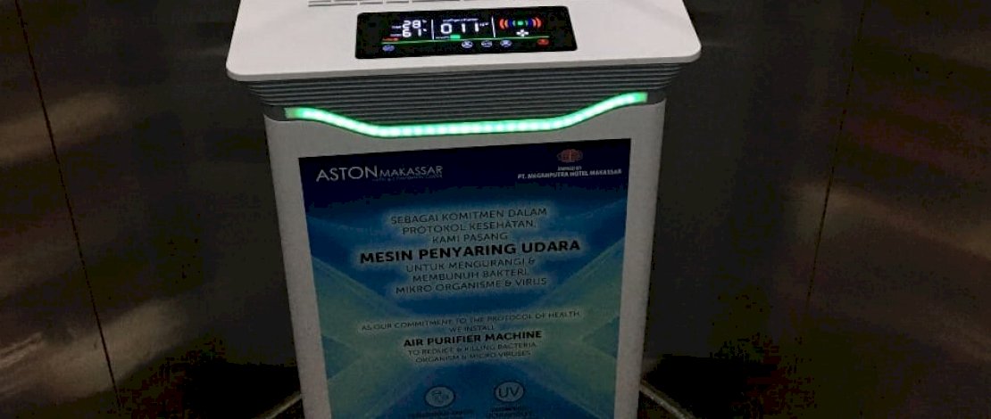 Pembersih udara di lift, adalah fasilitas baru yang ditambahkan Aston Hotel. 