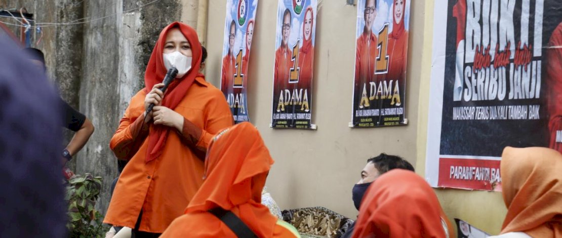 Fatmawati Rusdi saat berkampanye di Mamajang.