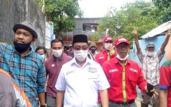 Jalan Kaki Sasar 4 Kelurahan, Rahman Bando Bicara Soal Pendidikan