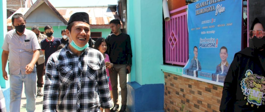 Deng Ical saat menemui pendukungnya di Kecamatan Tallo.