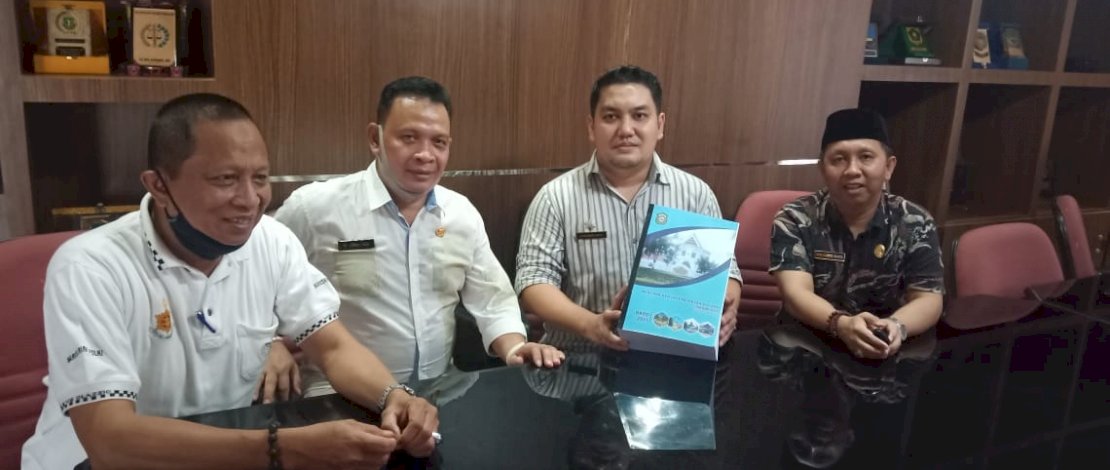 Fokus pada RAPBD 2021, Pemkab Takalar serahkan RKPD 2021