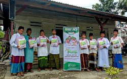 Hari Santri Nasional, Pesantren di Luwu Timur Dapat Bantuan Beras
