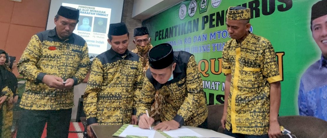 Syamsu Rizal di acara pelantikan pengurus Lembaga Harapan Umat.