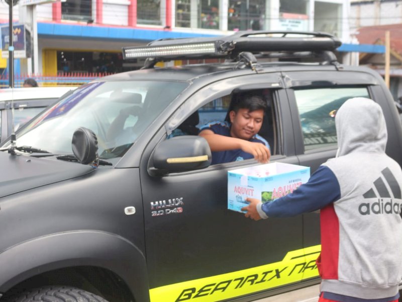 Bantu Korban Kebakaran di Dok IX Jayapura, Komunitas Pencak Silat se-Manokwari Aksi Galang Dana