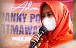 Kumpulan Guru Mengaji Kini Jadi Relawan Danny-Fatma