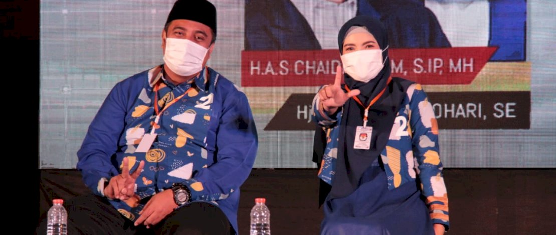 Chaidir Syam - Suhartina Tampil Memukau di Debat Publik KPU Chaidir Syam - Suhartina Tampil Memukau di Debat Publik KPU